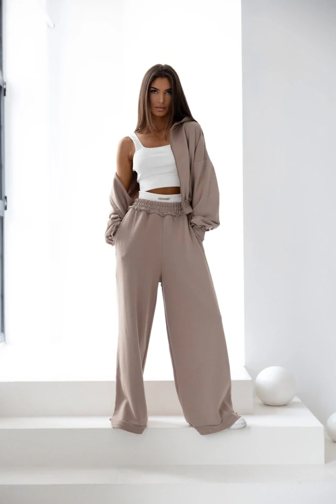 Teplákovka "DESIGNED MOCCA"